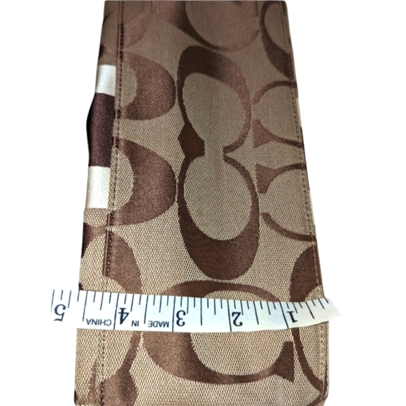 COACH Bag Signature Hamptons Weekender Brown Stripe Jacquard Canvas Shoulder EUC - Picture 11 of 15